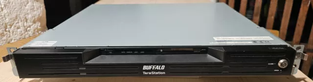 Buffalo Terastation TS-RIX8.0TL/R5EU mit 4 x 2 TB (8TB) NAS  19" Rackmount