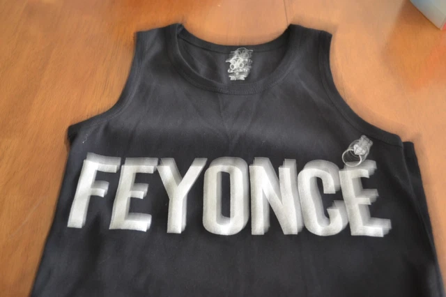 Feyonce (fiancee)  black tank top S