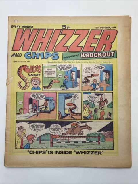 10 x WHIZZER AND CHIPS COMICS from 1974 - JOB LOT / BUNDLE 70s Comic Nostalgia 2