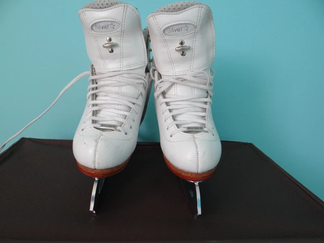 RIEDELL 875 SILVER Star figure skates Size with Wilson Gold