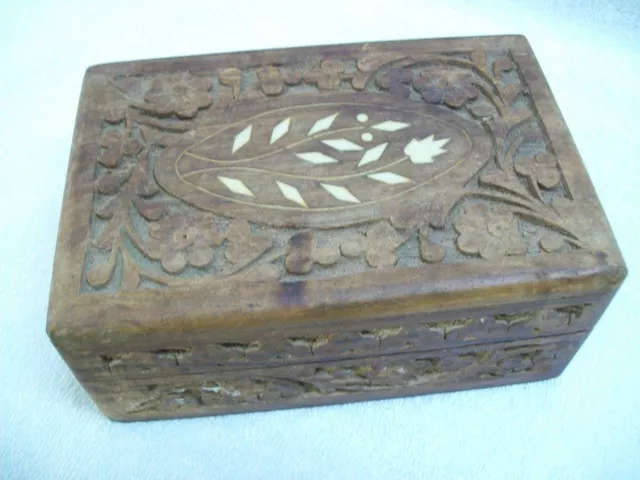 Vintage Hand Carved Wood Trinket Box Ornate Design with White Inlay Hinged Lid