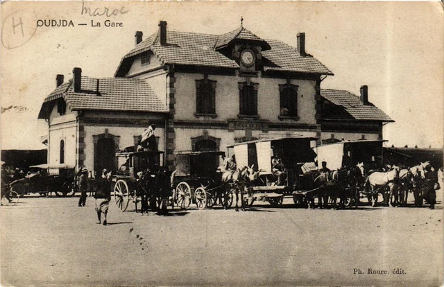 CPA AK OUDJDA La Gare MAROC (720252)