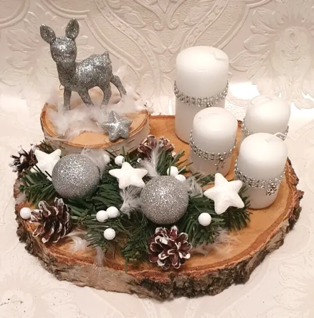 Adventsgesteck, Tischdekoration Weihnachten Adventskranz Holz  Silber mit Reh