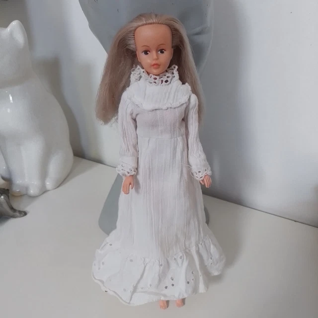 Poupée Tressy Bella Mannequin, Châtain, Jambes Raides, Vintage, American Character