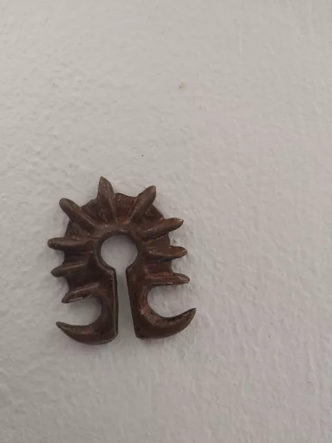 Mamulas de bronce antiguo