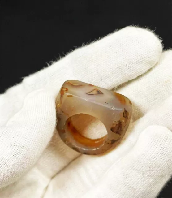 Fantastic Egyptian Ring made of Agate stone with beautiful natural color