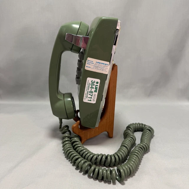 VINTAGE BELL SYSTEMS Western Electric 2554 Green Push Button Wall Phone ...
