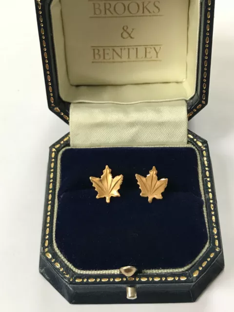 10ct Gold Canadian Maple Leaf Shaped Stud Vintage Earrings - Maple Leaf Earrings
