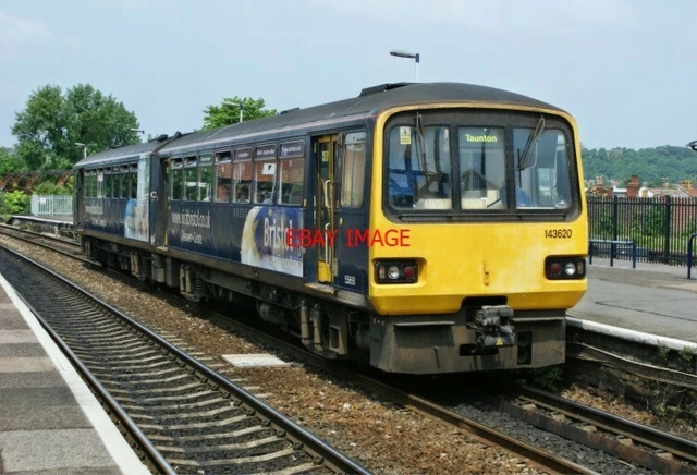PHOTO CLASS 143 Pacer 2-Car Dmu No 143 620 At Stapleton Road Of First ...