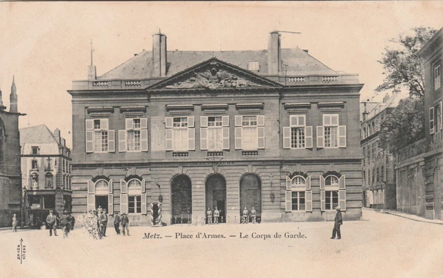 CPA 57 METZ Place d'Armes Le Corps de Garde