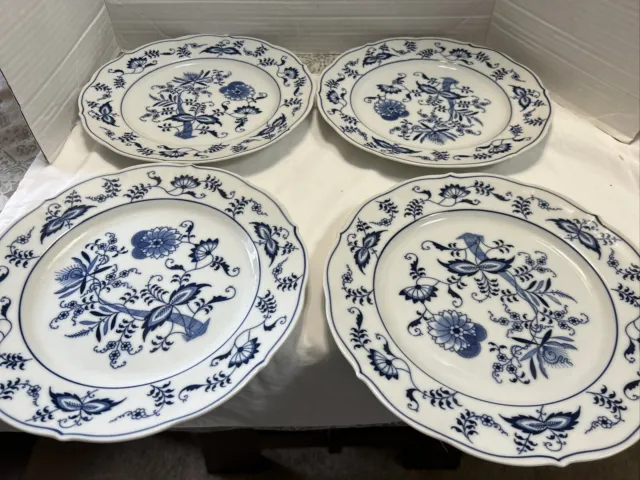 4 MINT Blue Danube Blue Onion 9" Luncheon Plates