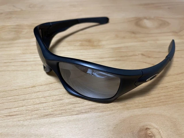Oakley Custom  Pitbull