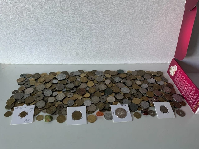 SUPER Lot + de 2,2  Kg pièces de Monnaies françaises, + Pierres naturelles