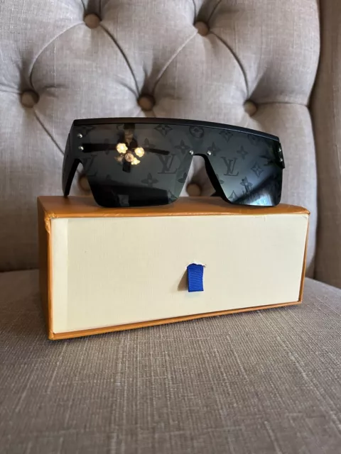 Louis Vuitton Men LV Waimea Sunglasses Black Monogram Logo Shades Glasses