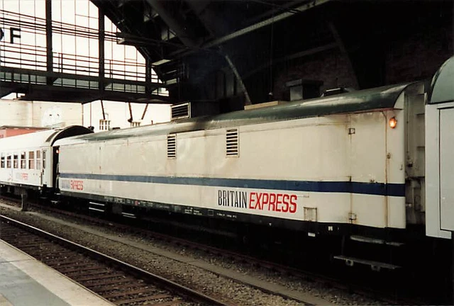 Foto Britain Express Hbf Berlin 04/1997 ca. 10x15cm V3947b