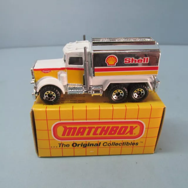 MATCHBOX Superfast 56D Peterbilt Tanker Black / Supergas Tempa