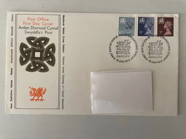 Post Office First Day Cover - New Definitive Values - Wales