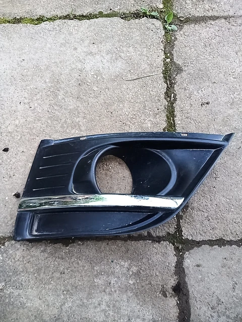 Cache Coffre Arrière Droit En Plastique Pour Citroën C4 Coupé – Réf. 9654083177 – Occasion