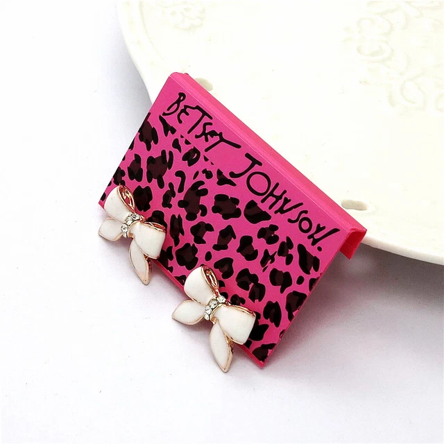 Fashion Lovely White Enamel Bowknot Womens Jewelry Lady Stand Earrings Gift