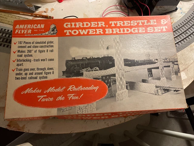 American Flyer 748 Girder Trestle And Tower Bridge Set ￼