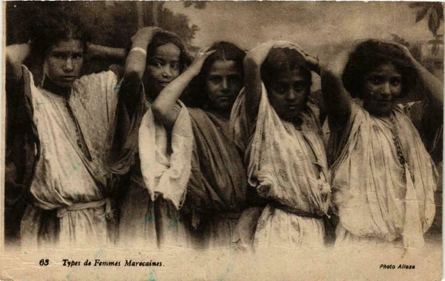 CPA AK Types of Moroccan Women Morocco (738576)