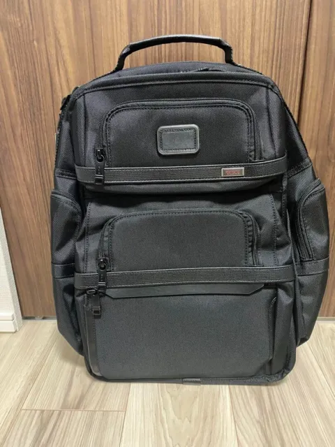 TUMI Alpha3 T-Pass Briefpack, black FXT ballistic nylon, 43x30.5x20.5cm, outlet