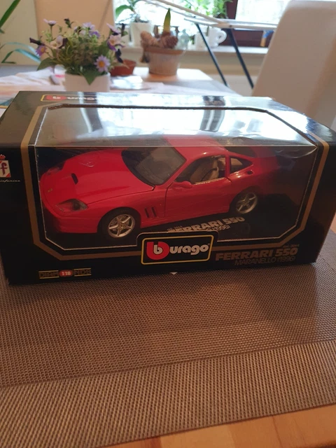 Ferrari 550 Maranello Rouge 1/18 Burago + Boite - Collection
