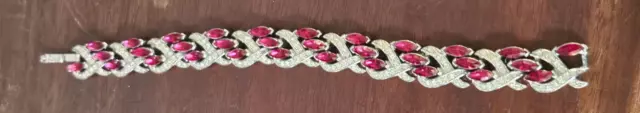 Vintage Signed  TRIFARI Red and clear Crystal Rhinestones Silver Tone  Bracelet