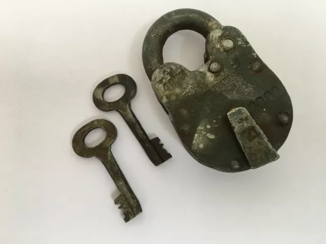 Verrou Vintage Fer À Cadenas Avec 2 Clé Riche Patine Fabriqué En Inde Collectif