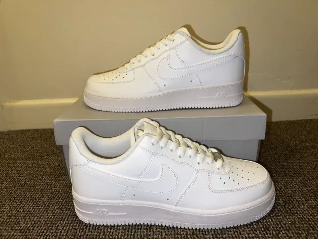 Nike Air Force 1 Low '07 White Size UK 9 - FREE UK DELIVERY!
