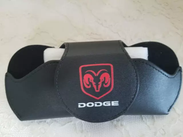Universal Car Sun Visor Snap-On Clip Eye SunGlasses Case Holder (FITS: DODGE RAM