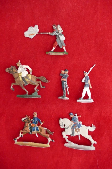 Plats d'étain - Zinnfiguren - Flat Tin : 18 soldats époque
