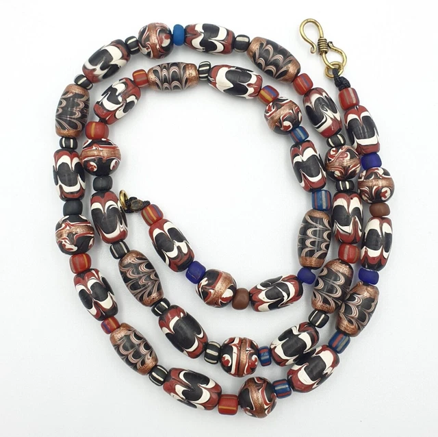 VINTAGE Venerano ART Fancy Beads Aventurine GLASS BEADS Necklace -VN62