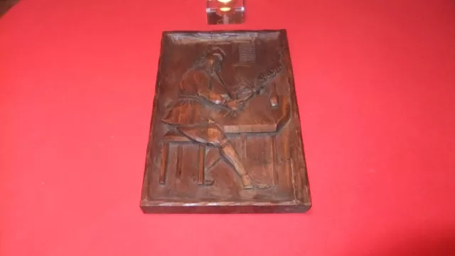 Flachrelief der Pfeifenmann aus Holz Wandbild schnitzerei Handgeschnitzt  20.Jh