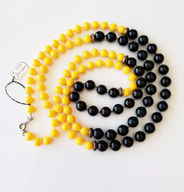Vintage Signed CORO Pegasus Lucite Beaded Knocked One Sytand Necklace, 1940s