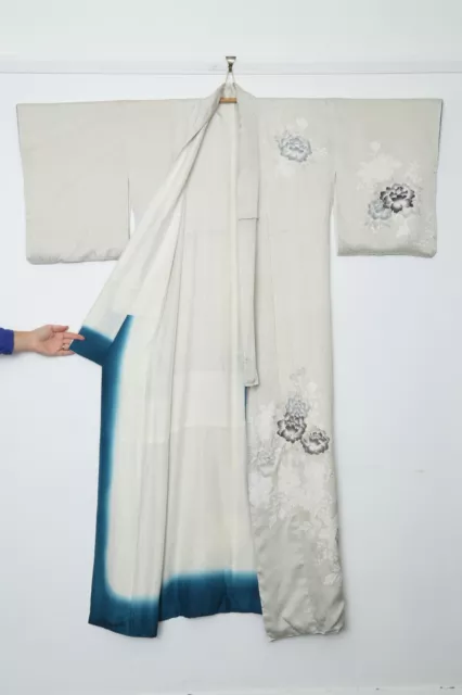 Kimono tradizionale giapponese seta floreale