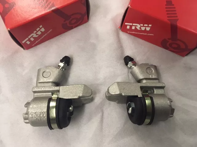 Pair Rear Brake Wheel Cylinders 9" Triumph TR3a TR4 TR4a TR5 TR6 GWC1154 TRW New