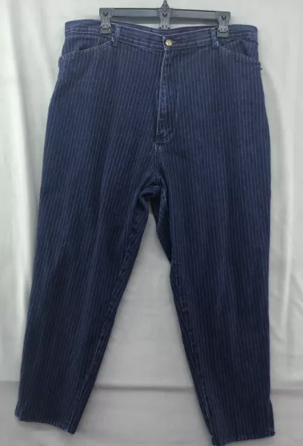 Nike joggers women's small (14W x 38.5l) ($45), Women's Fashion, Bottoms,  Jeans on Carousell