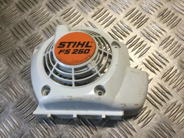 carter de lanceur débroussailleuse stihl FS250