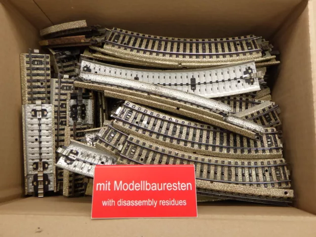 Märklin H0 Konvolut verschiedene M-Gleise mit Karton ca 2,6 Kg (QN) D0978