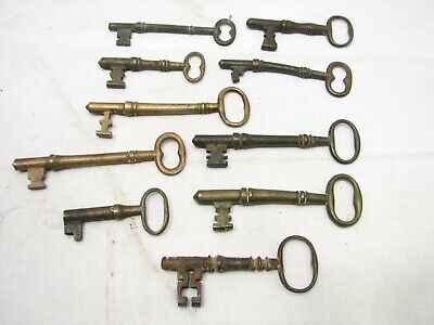 Lot 10 Antique Skeleton Door Keys Early Brass Lock Barrel Steampunk Jewelry A