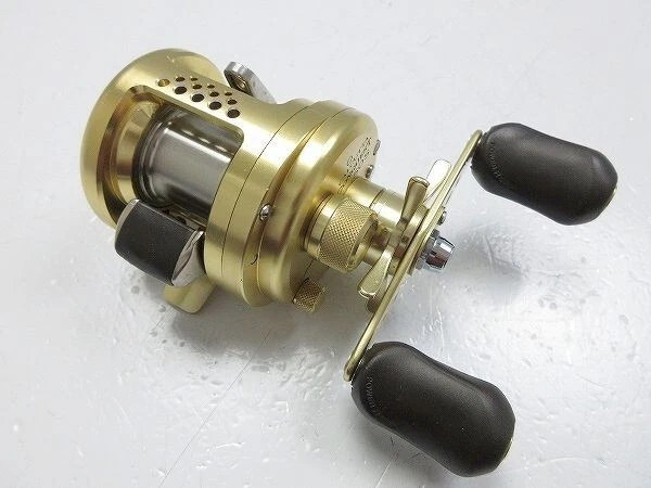 Shimano Calcatta Conquest 50s / Management AP4453 / 12