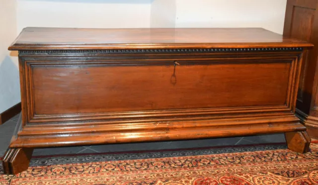 ANTICA CASSAPANCA LOMBARDA legno NOCE epoca 700 RINASCIMENTALE OLD WOOD CHEST