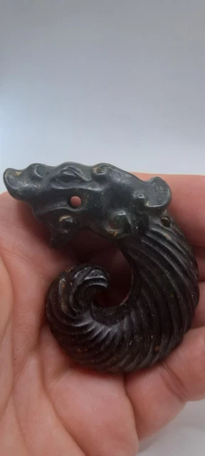 Chinese OLD Hongshan Stone / Jade Hand  Carved Amulet / pendant 2