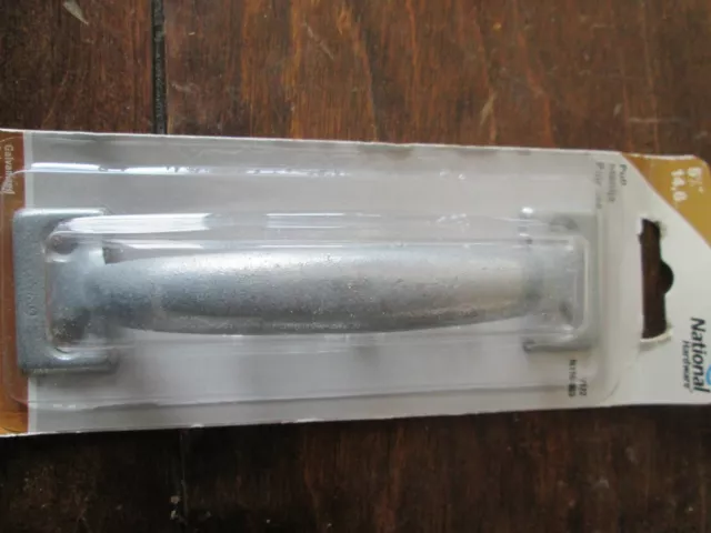 National Hardware - V172 5-3/4" Pull - Galvanize