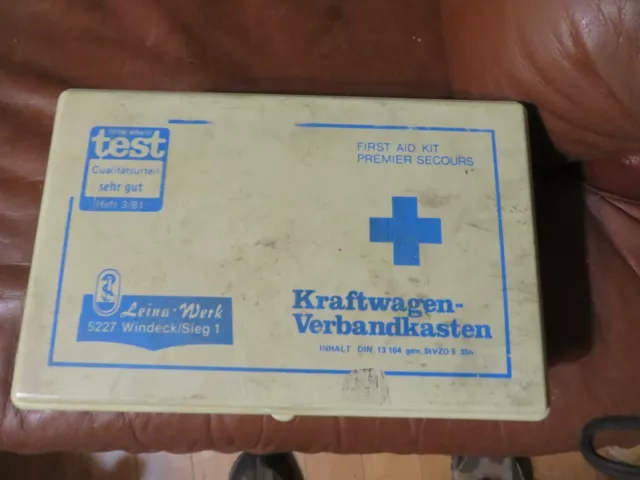 VINTAGE HARTMANN GERMAN First Aid Kit Kraftwagen Verbandkasten