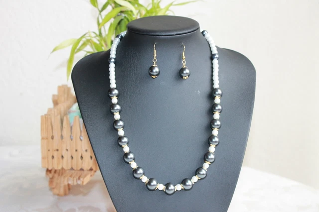 Perle en verre gris et ivoire avec espaceur de fleurs perles collier mode et boucles d'oreilles ensemble