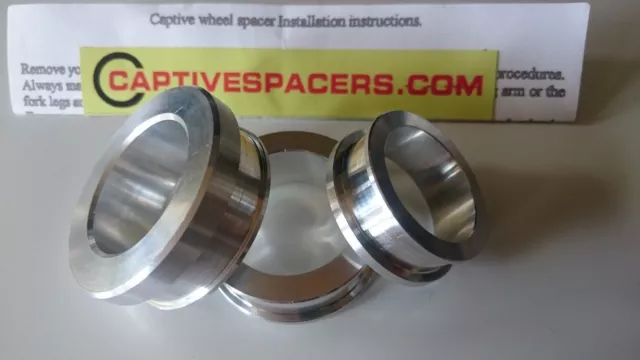 SUZUKI GSXR-1000 GSXR1000R  2017 - 2023 Captive wheel Spacers. Full set. SILVER