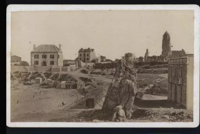 France, Bourg de Batz, vue générale, vintage albumen print, ca.1870 Tirage vinta