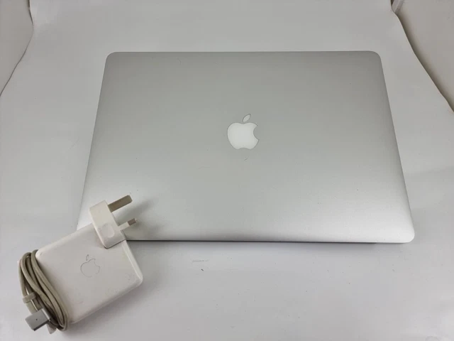 Apple MacBook Pro 15" Core i7-4770HQ 2.2GHz 256GB SSD 16GB RAM A1398 2015